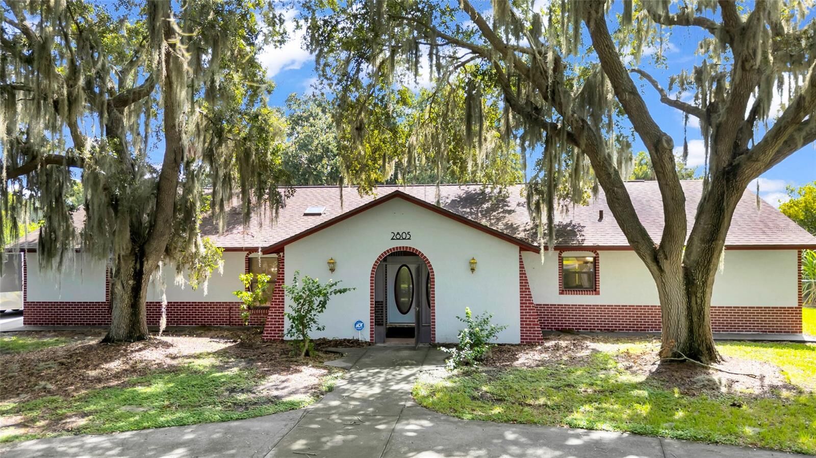 Property Photo:  2805 Lake Tohopekaliga Boulevard  FL 34746 