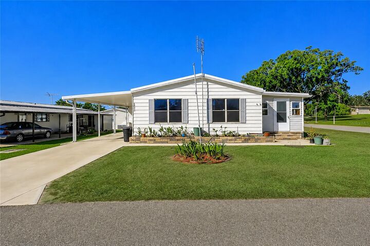 Property Photo:  10151 Hamp Drive  FL 33525 