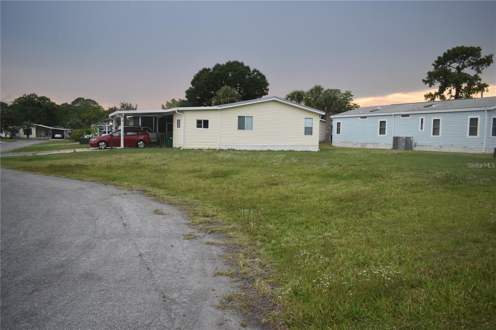 Property Photo:  Lot 8 Blk C Liberty Court  FL 34785 