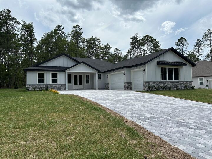 Property Photo:  13248 Quigley Avenue  FL 34614 