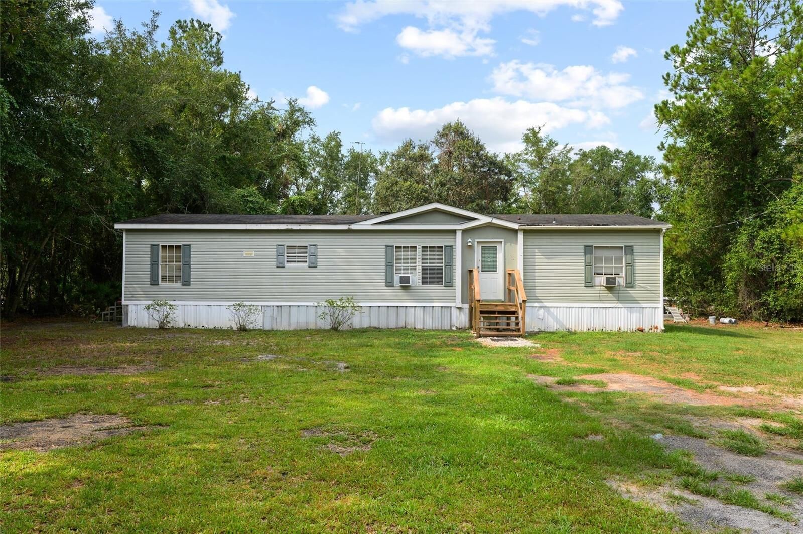 Property Photo:  9798 State Road 100 W  FL 32091 