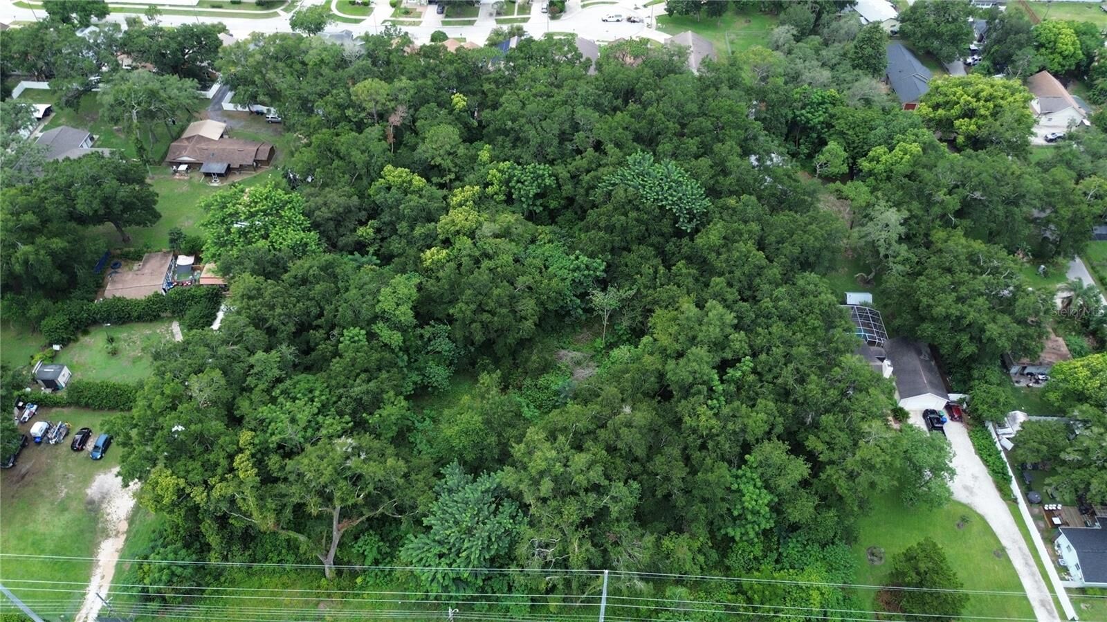 Property Photo: 2062 Votaw Road FL 32703