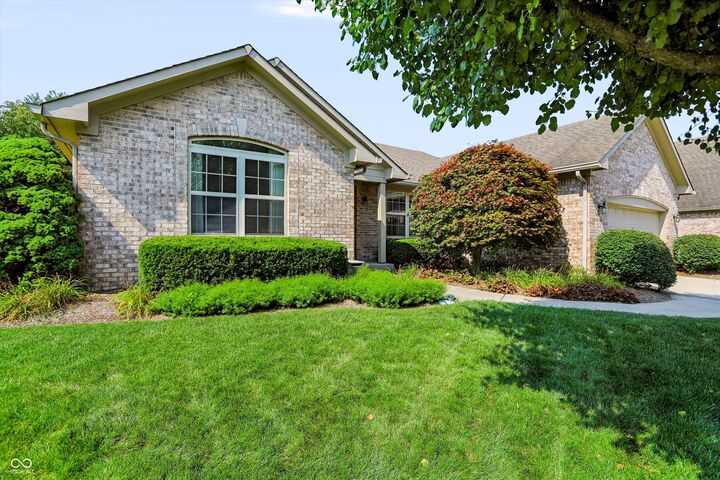 Property Photo:  8128 Meadow Bend Drive  IN 46259 
