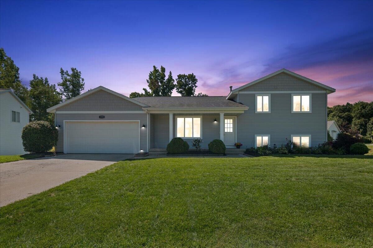 Property Photo:  1338 Scott Creek Drive  MI 49306-9798 