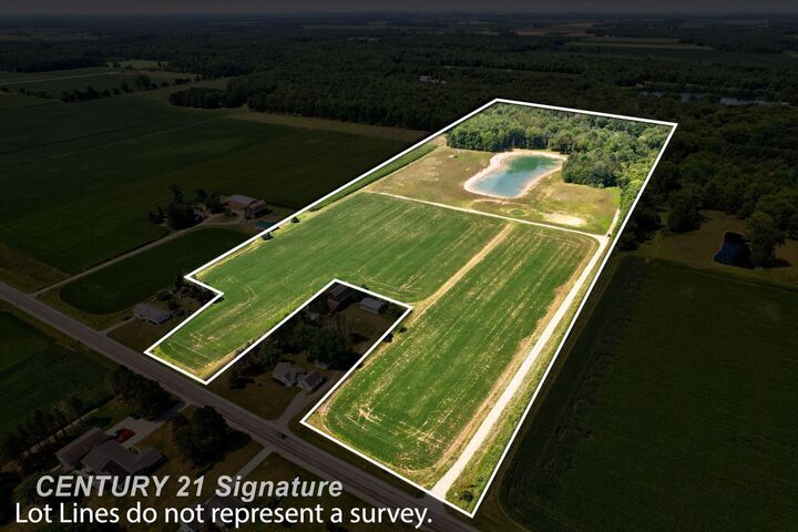 Property Photo:  2250 S Hemlock Road  MI 48626 