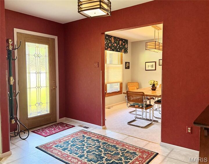 Property Photo:  660 Hunters Ridge Drive  MO 63135 