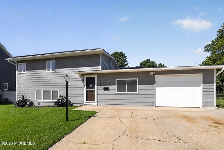 Property Photo:  517 Alfred Road  NJ 08757 