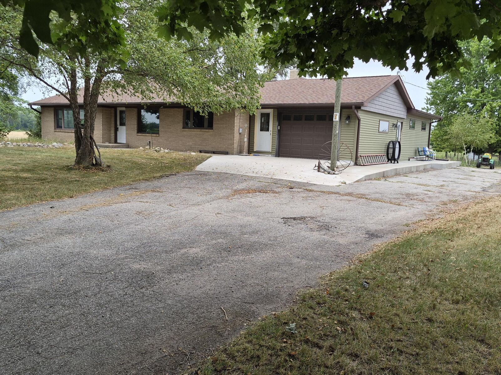 Property Photo: 4991 E 128th Street MI 49327
