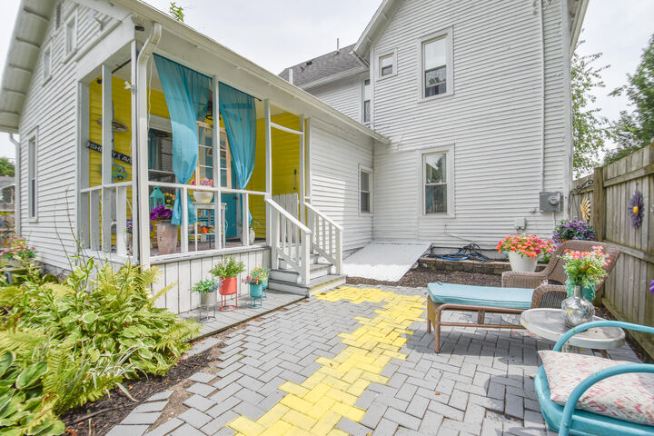 Property Photo: 118 Budlong Street MI 49242