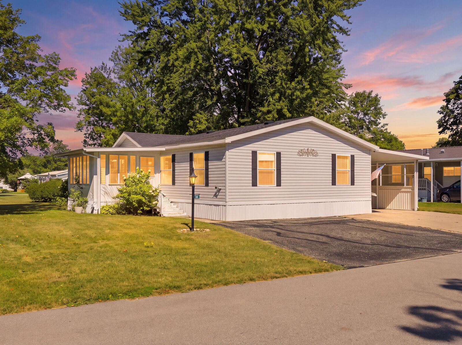 Property Photo:  65 Hemlock Avenue NE  MI 49319 