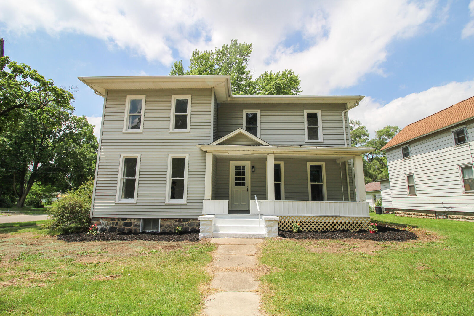 Property Photo:  719 S Main Street  MI 49093 