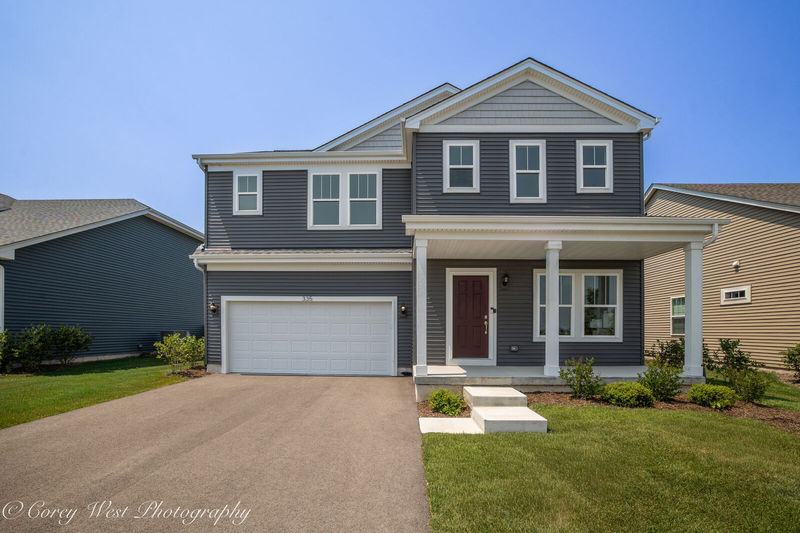 Property Photo:  335 N. Aspen Drive  IL 60112 