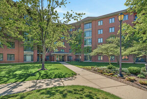 Property Photo:  865 E 22nd Street 124  IL 60148 