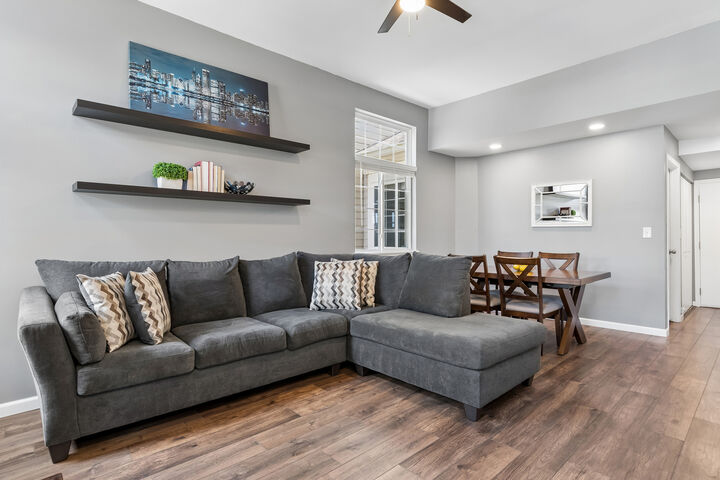 Property Photo: 319 E Victoria Circle 319 IL 60542