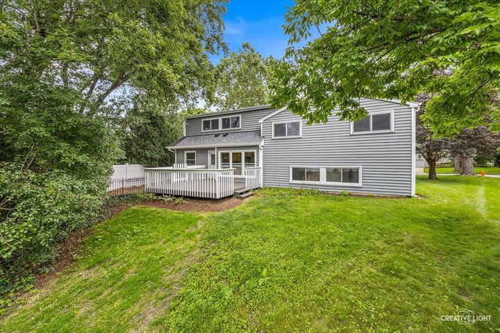 Property Photo:  1333 Briarwood Drive  IL 60540 