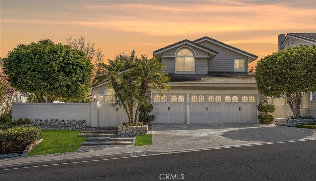 Property Photo:  26822 Sommerset  CA 92630 