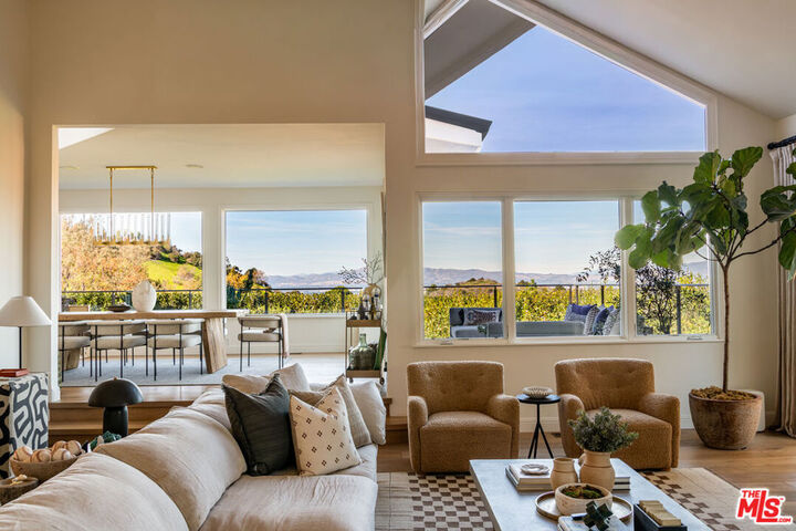 Property Photo:  12047 Summit Circle  CA 90210 