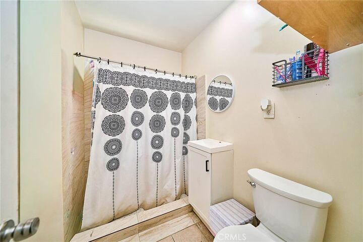 Property Photo:  2001 W Myrtle  CA 92703 
