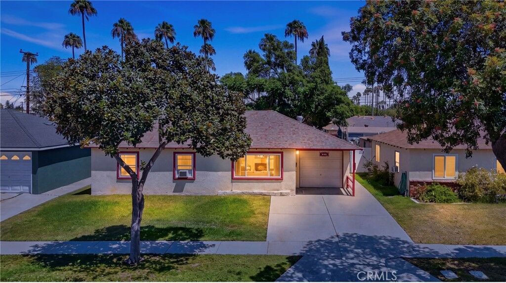 Property Photo: 323 E 185th Street CA 90746