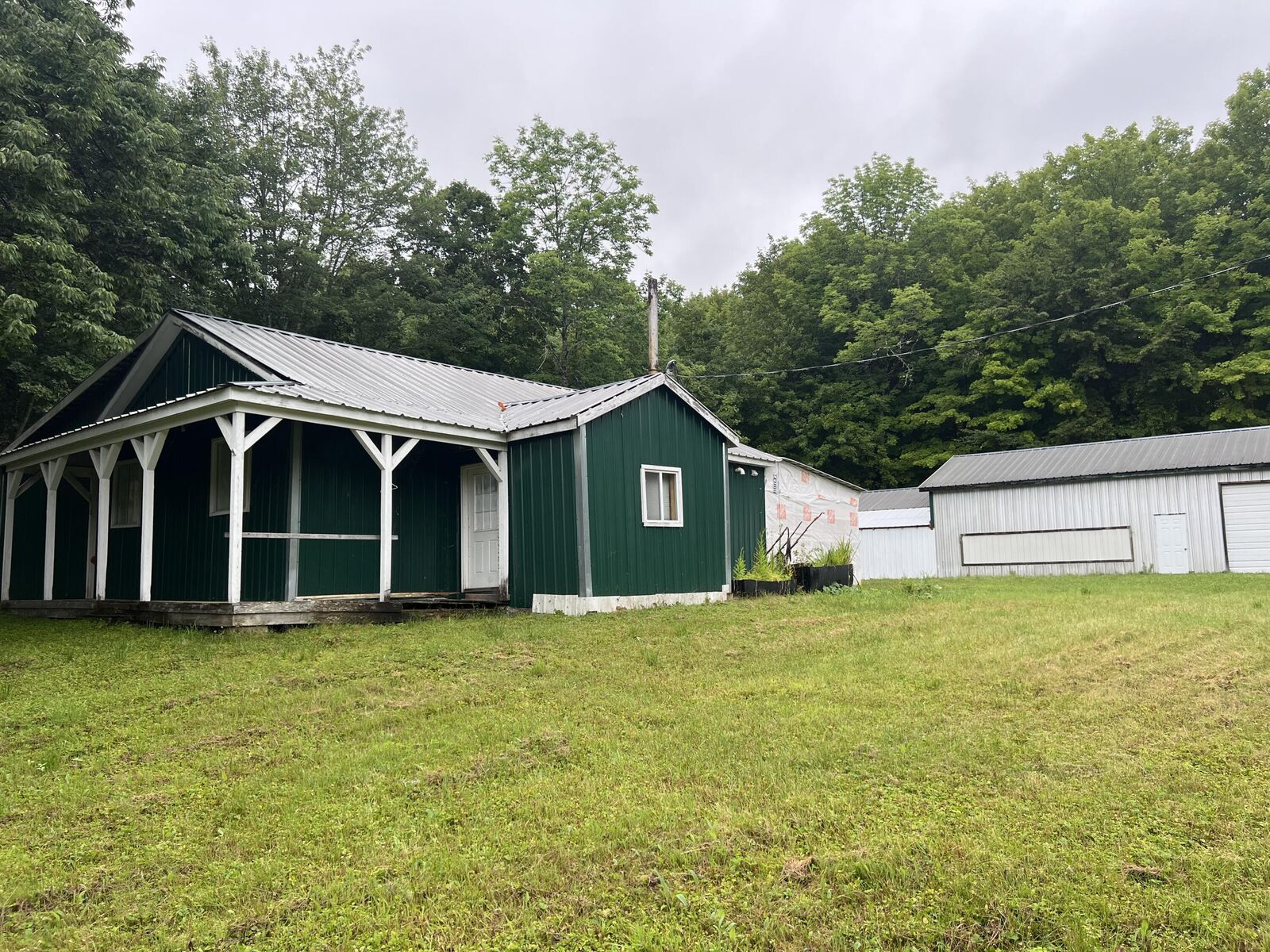 Property Photo: 652 Woodville Road ME 04457