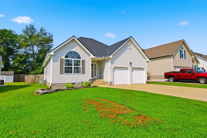 Property Photo:  888 Cindy Jo Ct  TN 37040 