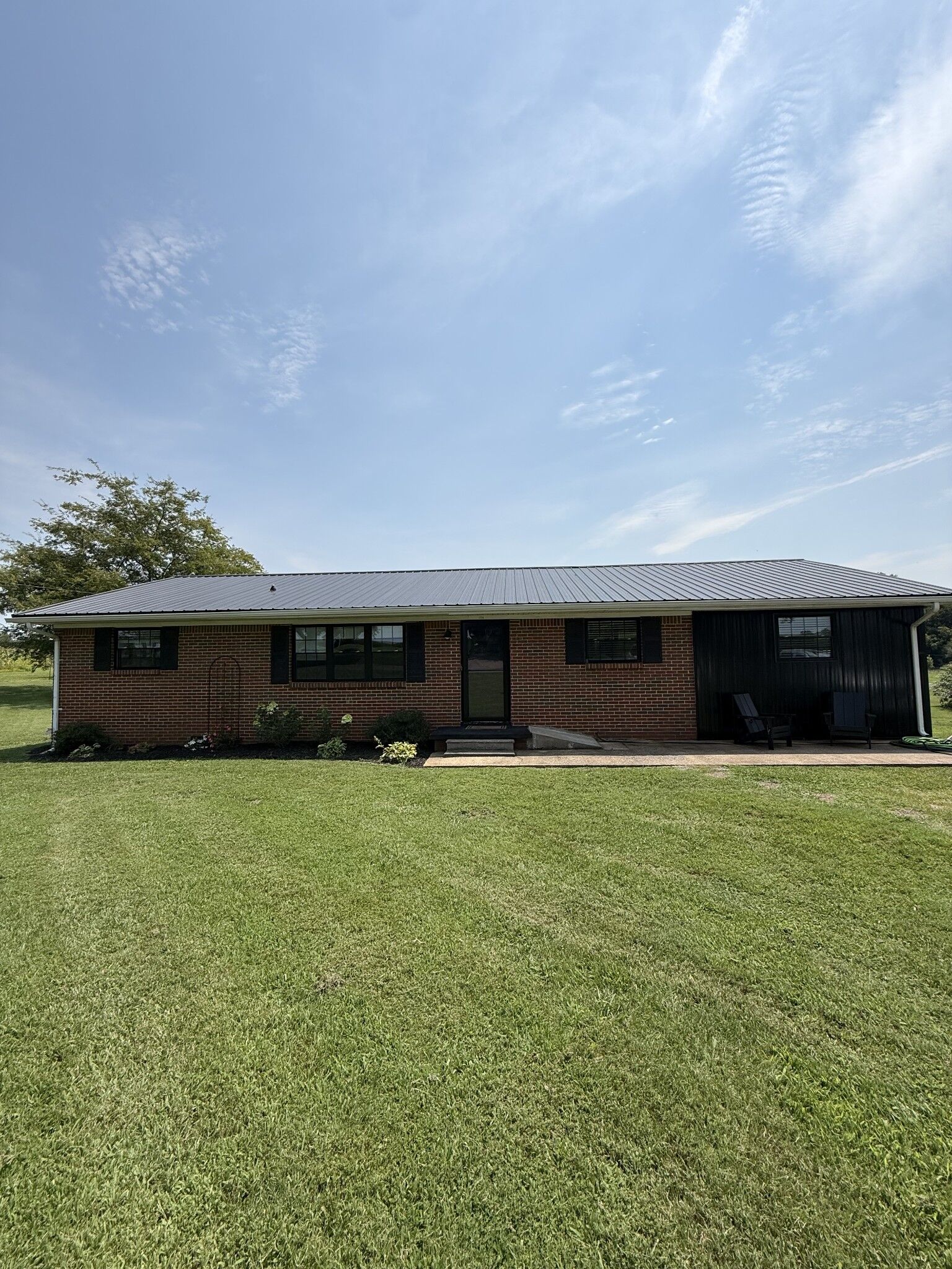 Property Photo: 729 Weakley Creek Rd E TN 38464