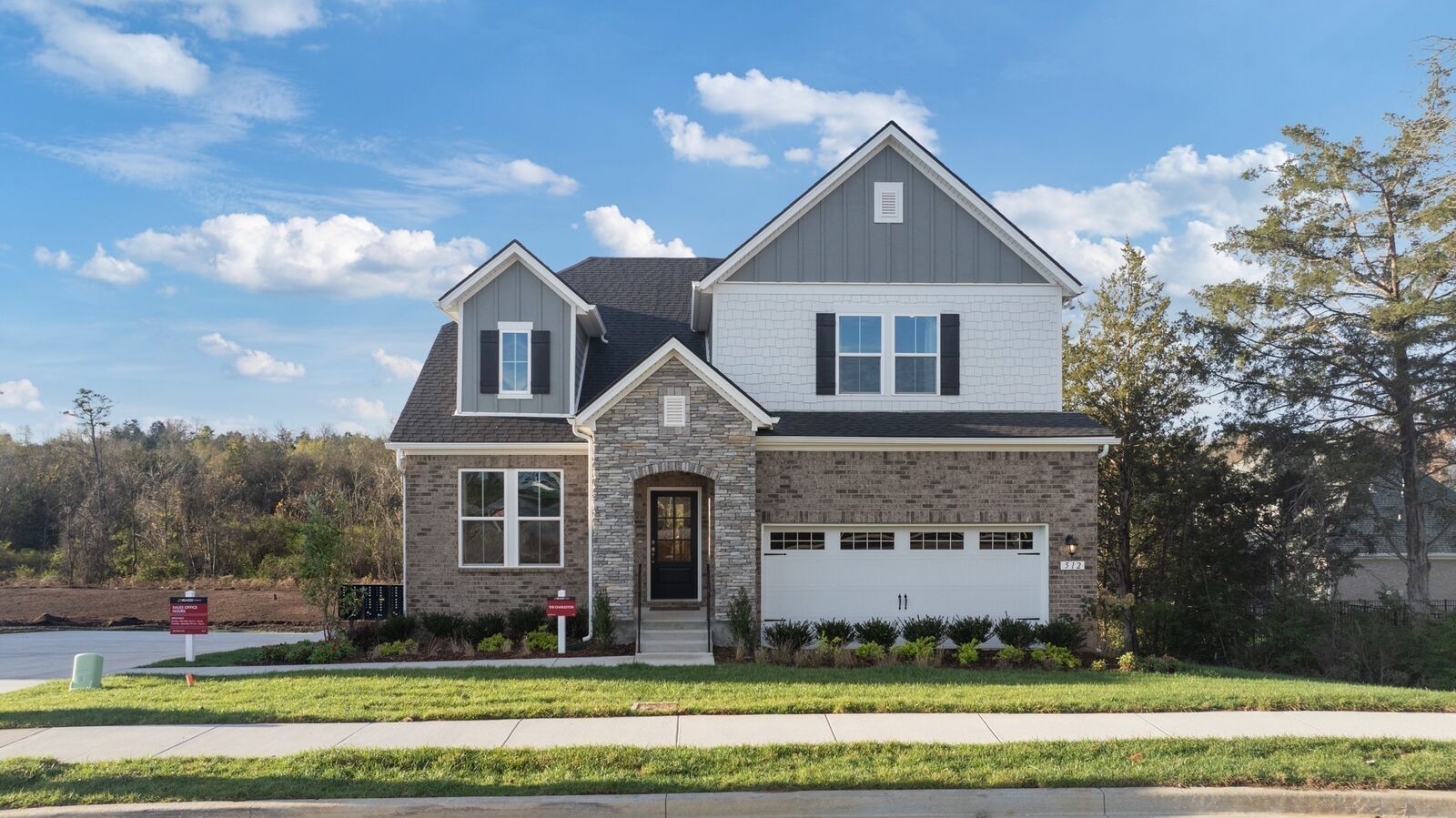 Property Photo:  605 Godwin Court  TN 37076 