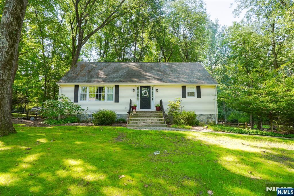 Property Photo:  11 Haring Drive  NJ 07675 