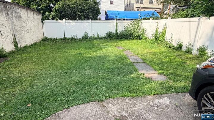Property Photo:  38-40 Grove Terrace  NJ 07111 