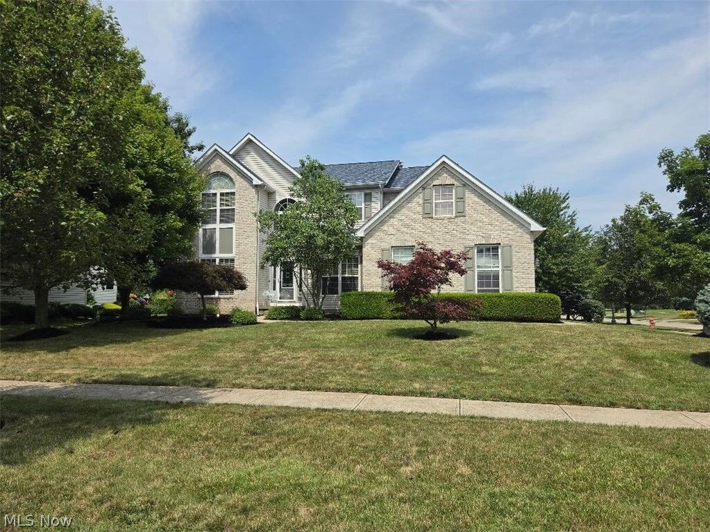 Property Photo:  1200 Cherokee Path  OH 44089 
