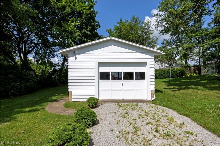Property Photo: 716 Palmer Street OH 44691