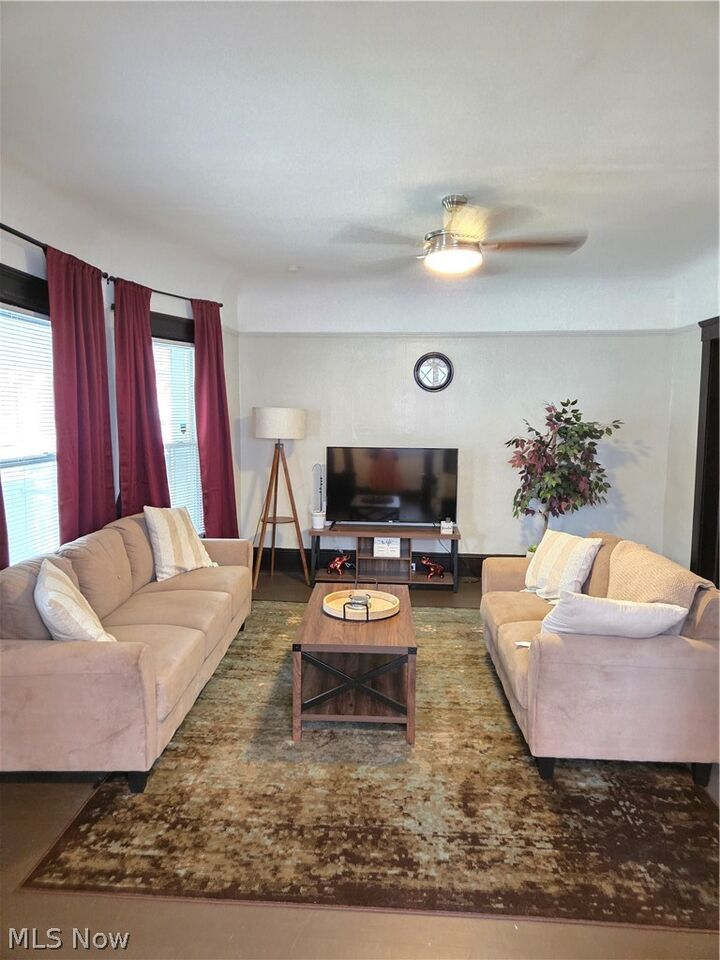 Property Photo: 1450 E 110th Street OH 44106