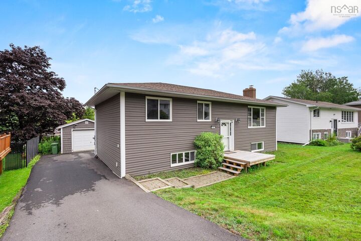43 Candlewood Lane — photo 1