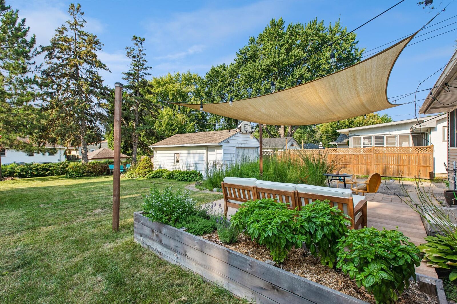 Property Photo:  334 Emerson Avenue W  MN 55118 