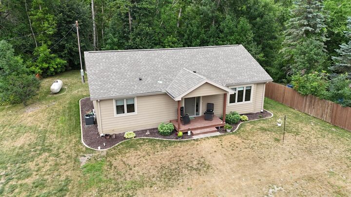 Property Photo: 43503 218th Street MN 56570