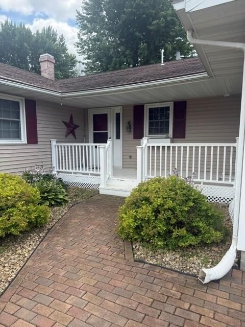 Property Photo: 1717 Canary Drive MN 56007
