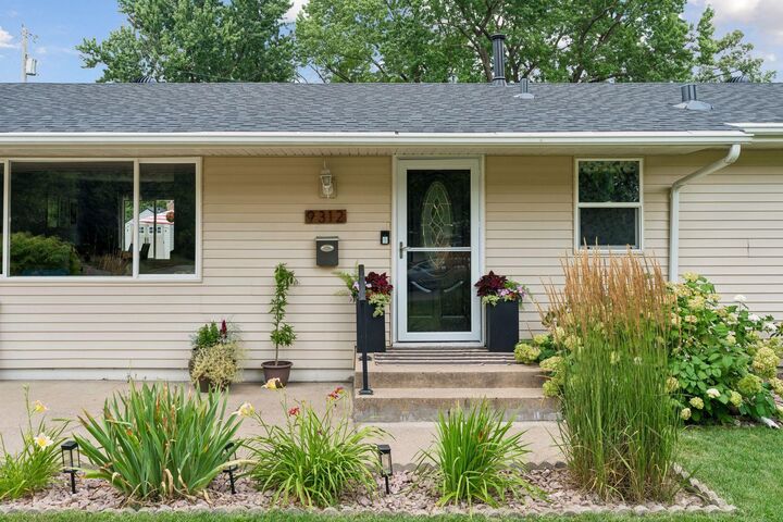 Property Photo:  9312 W 23rd Street  MN 55426 