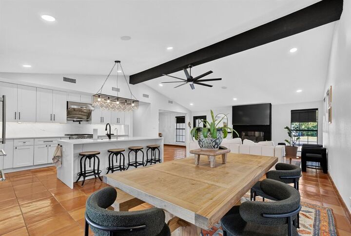 Property Photo: 3193 Northaven Road TX 75229