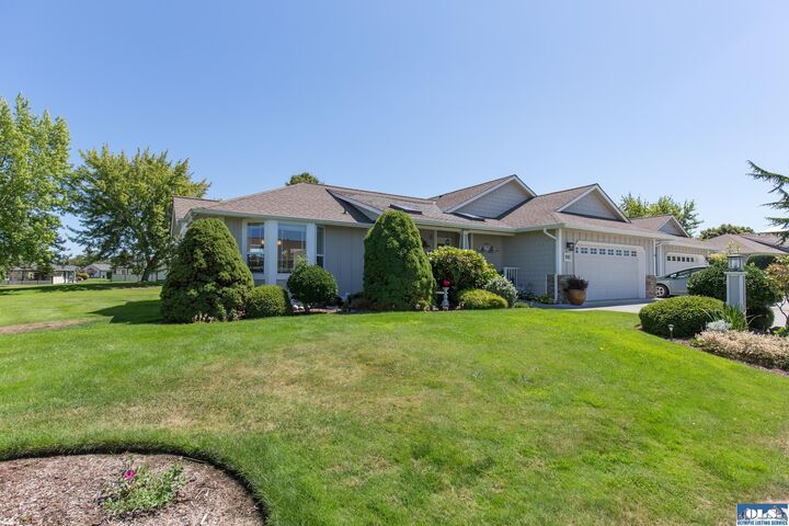 Property Photo: 976 N Minstrel Road WA 98382