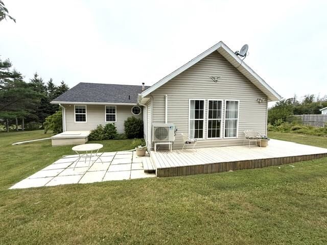 Property Photo: 22 Parkview Lane PE C0A 1P0