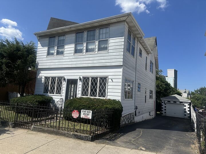 Property Photo:  136 Main St  MA 02149 