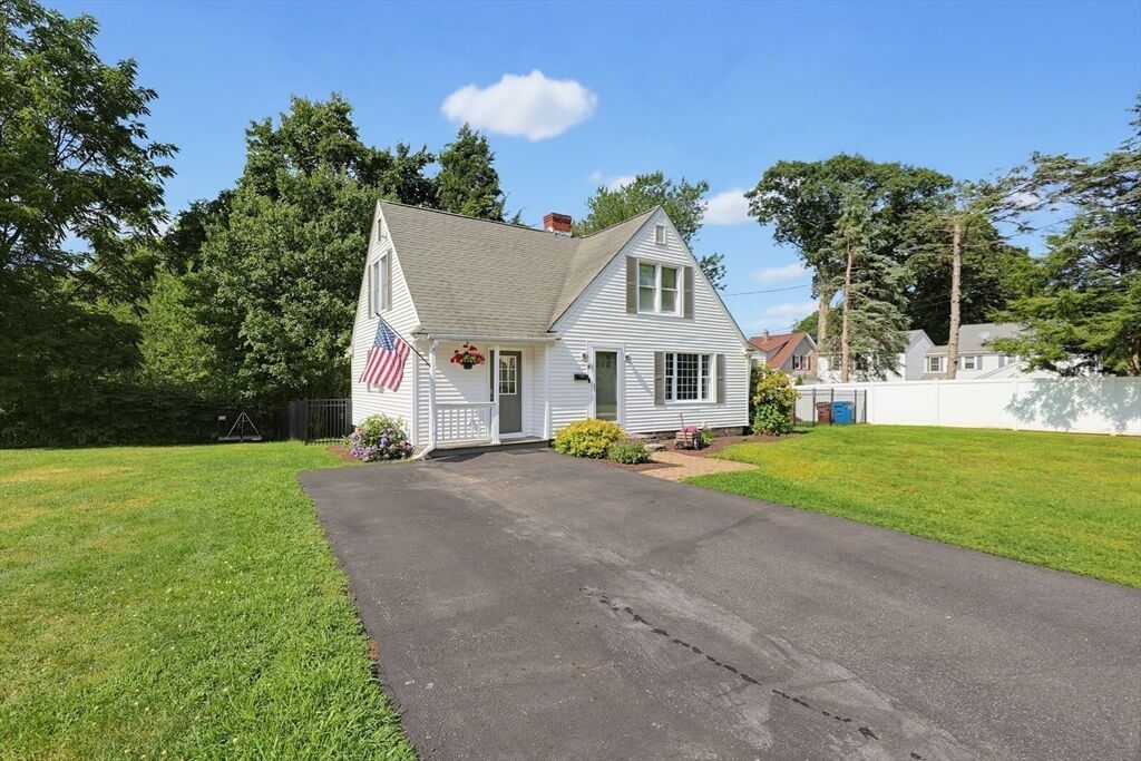 Property Photo: 4 Loring St MA 01501