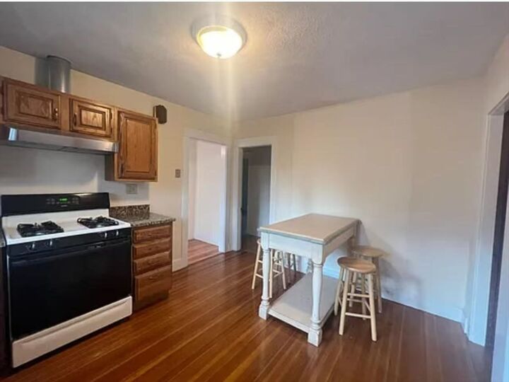 Property Photo: 382 Beale St 2 MA 02169