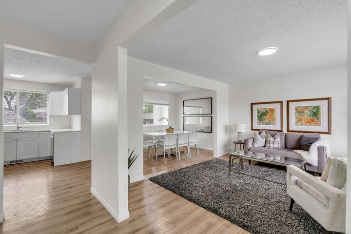 Property Photo: 27 Dovercrest Way SE AB T3B 1X1