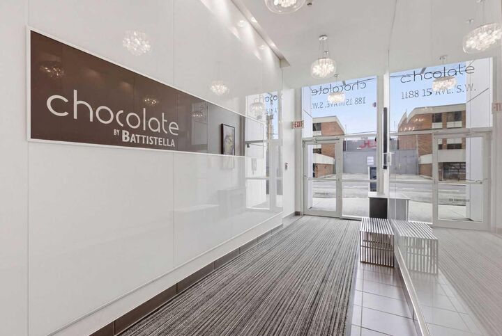 Property Photo:  188 15 Avenue SW 203  AB T2R 1S4 