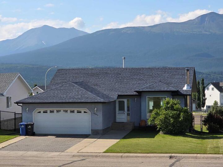 10913 Grande Avenue — photo 1