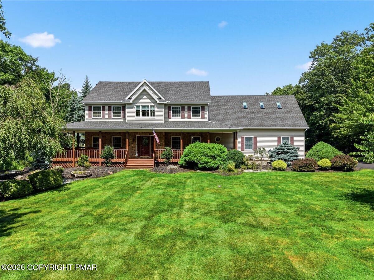 Property Photo:  13 Jonathans Way  PA 18332 