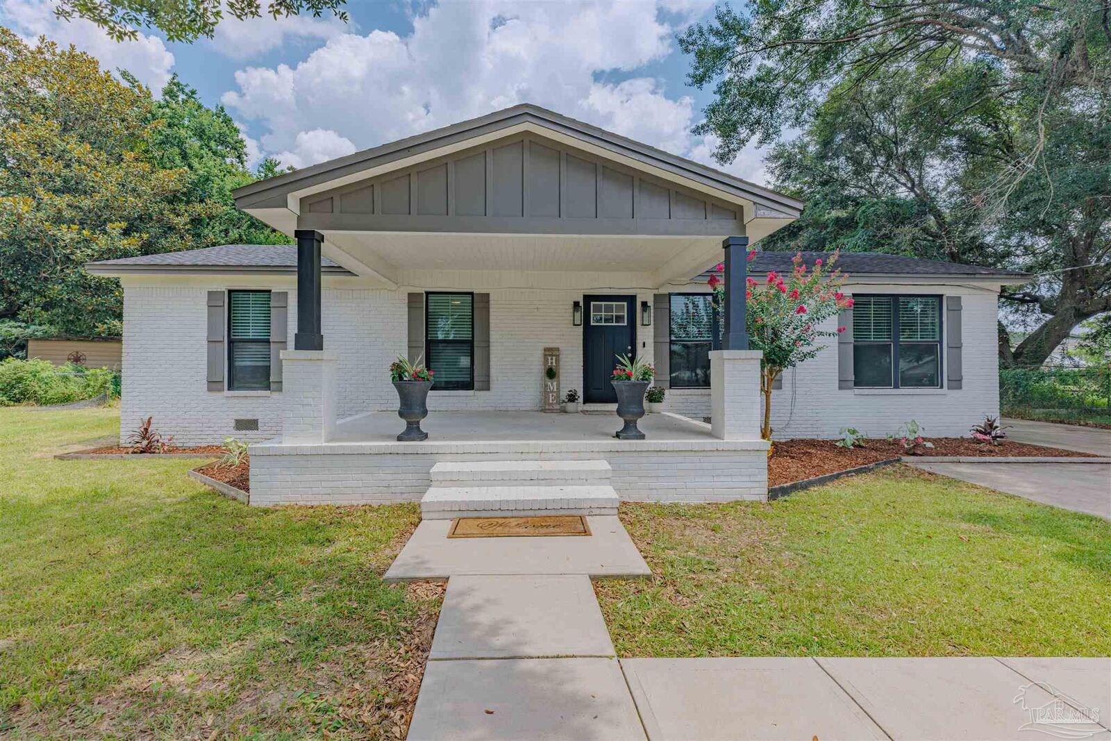 Property Photo:  9900 Pine Meadow Ln  FL 32534 
