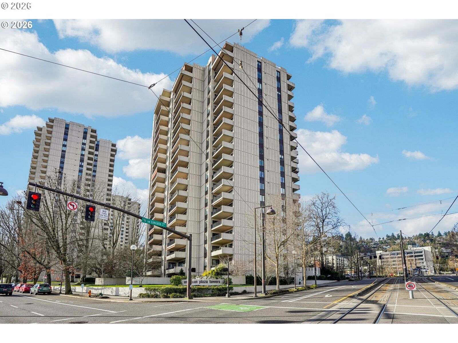 Property Photo:  2211 SW 1st Ave 1503  OR 97201 