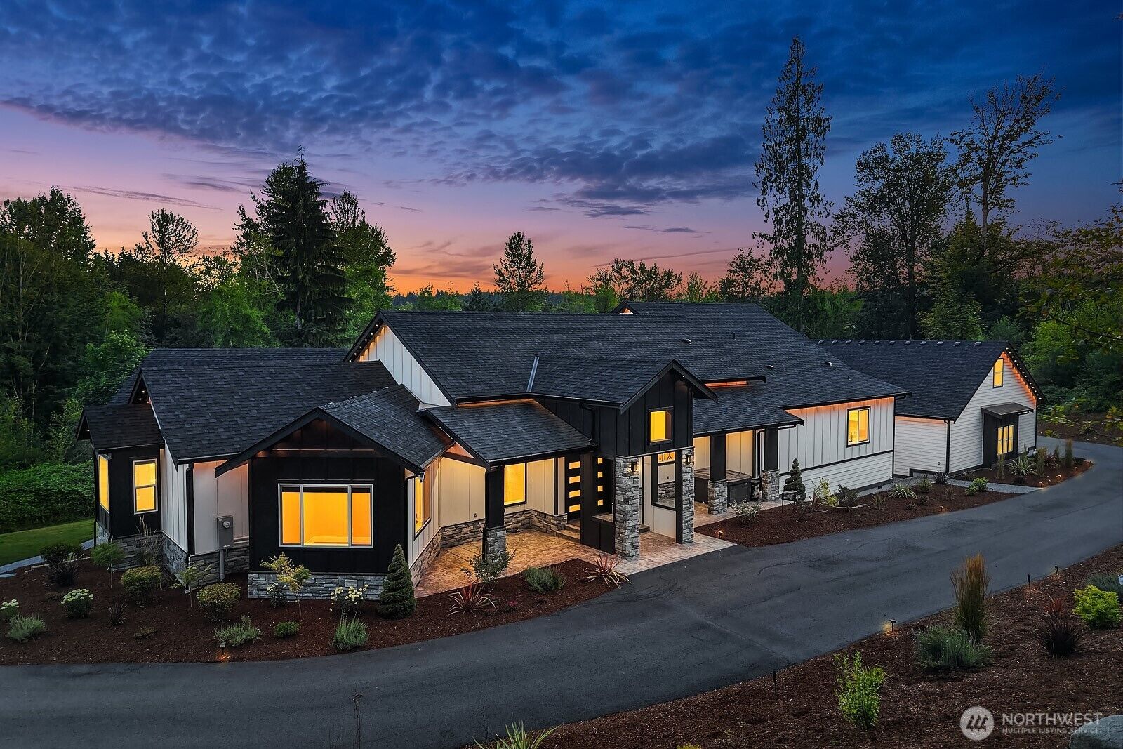 Property Photo: 20225 230th Avenue SE WA 98038